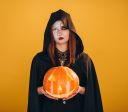 Para fugir do básico: 8 ideias de fantasias de Halloween para você arrasar nas festas