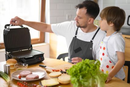 sanduicheira-grill-eletrico