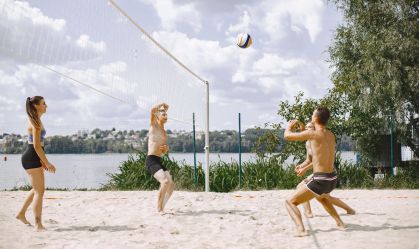 Diversão de verão: 6 jogos para reunir a galera na praia