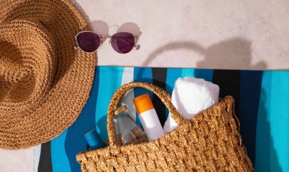 Para desfilar na orla: 12 acessórios para elevar seu look de praia