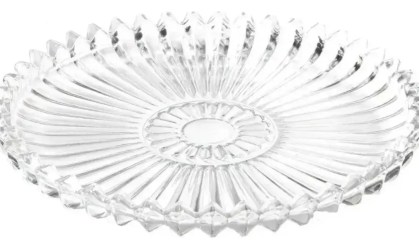 Prato com Borda Em Casa Tem